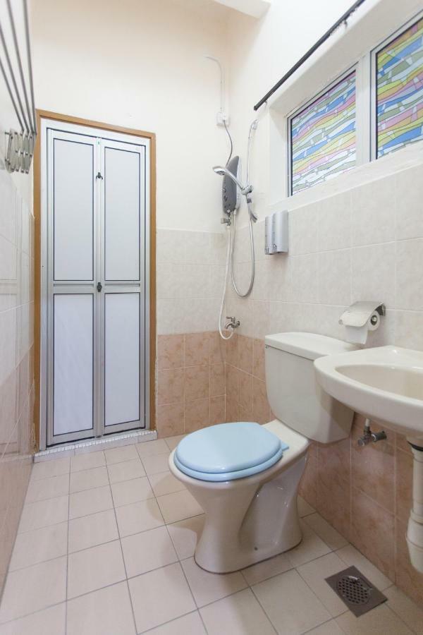 Gunung View Homestay 10 To 12 Pax Near Sunway Tambun Ипох Екстериор снимка
